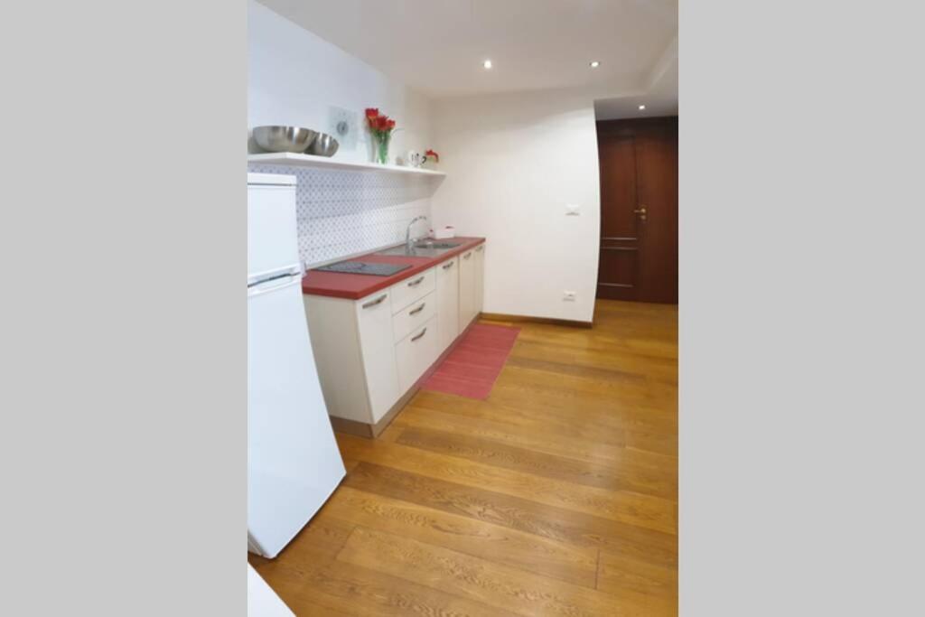 Dimora Maqueda Apartment Palermo Exterior photo